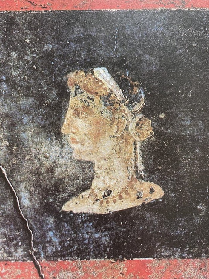 Antik Yunanlıların Sonsuz Güzellik Arayışında Kozmetiklerin Kullanımı