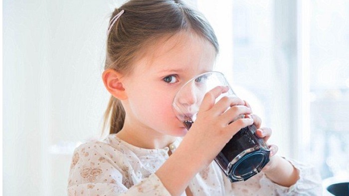 Şekerli İçeceklerin Çocuk Beyni Üzerindeki Etkileri İncelendi: Erkekler Olumsuz, Kızlar Olumlu Etkileniyor