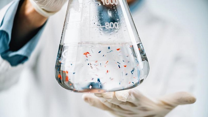 Antibiyotik Direnci Mikroplastik Kirliliğinin Etkisidir