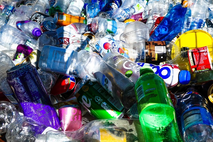Plastik Atıkları Daha Değerli Malzemelere Dönüştürmek
