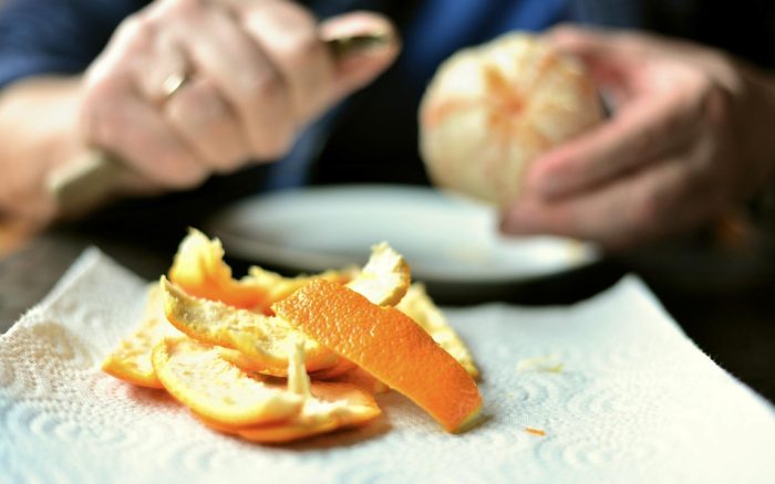 Portakal Kabuğu Yağını Yeni Hoş Aroma Bileşiklerine Dönüştürmek