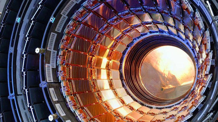 Büyük Hadron Çarpıştırıcısı, Çalıştırıldıktan Saatler Sonra Büyük Bir Keşfe İmza Attı!