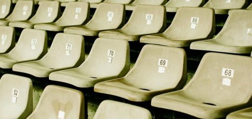 Plastiklerin Sararmasının Nedeni: UV Işını mı?